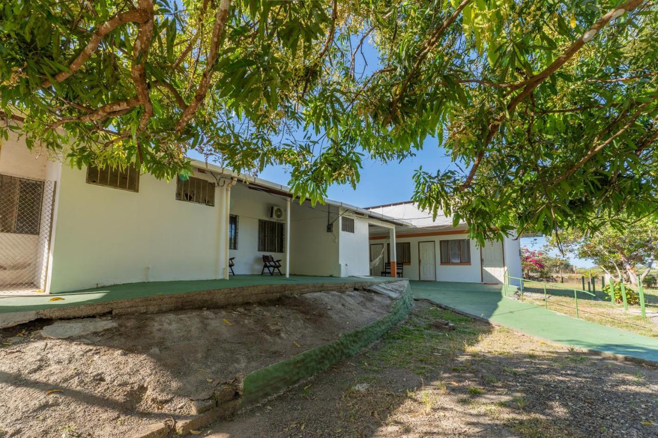 El Cocobolo Food&Rest Room 6 Bed And Breakfast Wifi Ac Pkg Gratis Liberia Dış mekan fotoğraf